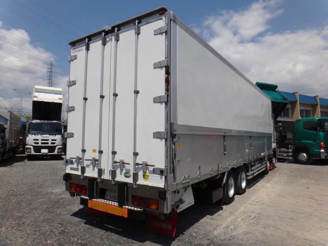 日野プロフィアパネルウイング大型（10t）[写真02]