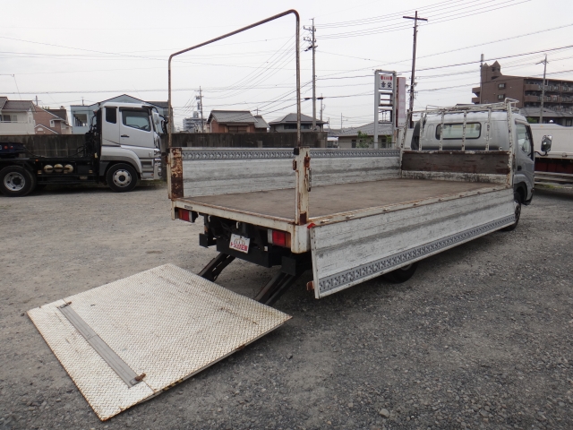 トヨタダイナアルミブロック小型（2t・3t）[写真02]