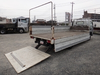 トヨタダイナアルミブロック小型（2t・3t）[写真02]