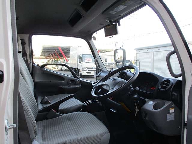 トヨタダイナアルミバン小型（2t・3t）[写真12]