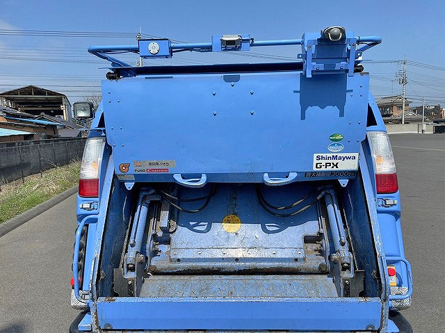 三菱ふそうキャンターパッカー車（塵芥車）小型（2t・3t）[写真10]