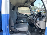 三菱ふそうキャンターパッカー車（塵芥車）小型（2t・3t）[写真17]