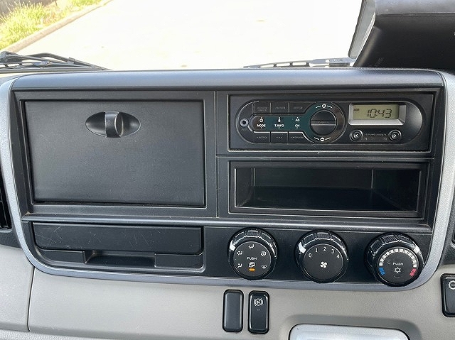 三菱ふそうキャンターパッカー車（塵芥車）小型（2t・3t）[写真23]