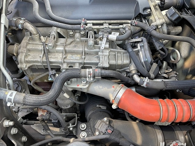 三菱ふそうキャンターパッカー車（塵芥車）小型（2t・3t）[写真31]