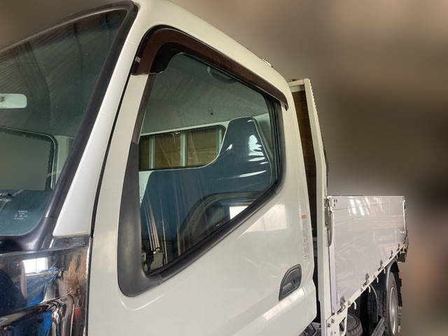 三菱ふそうキャンターアルミブロック小型（2t・3t）[写真03]