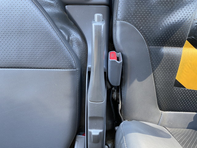 いすゞエルフアルミバン小型（2t・3t）[写真34]