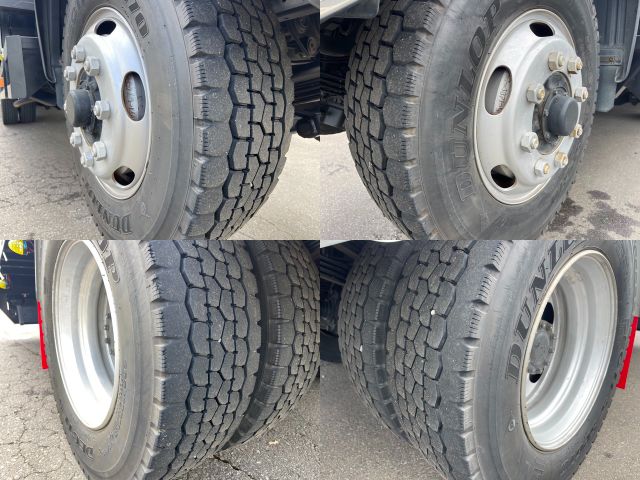 日野レンジャーセルフクレーン4段増トン（6t・8t）[写真14]