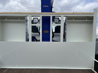 日野レンジャーセルフクレーン4段増トン（6t・8t）[写真17]