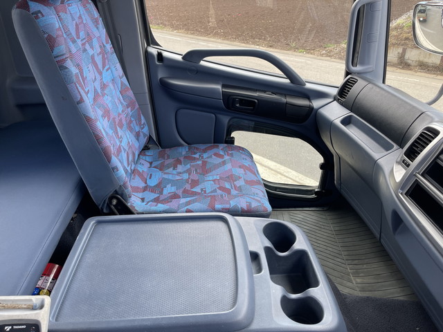 日野レンジャーセルフクレーン4段増トン（6t・8t）[写真31]