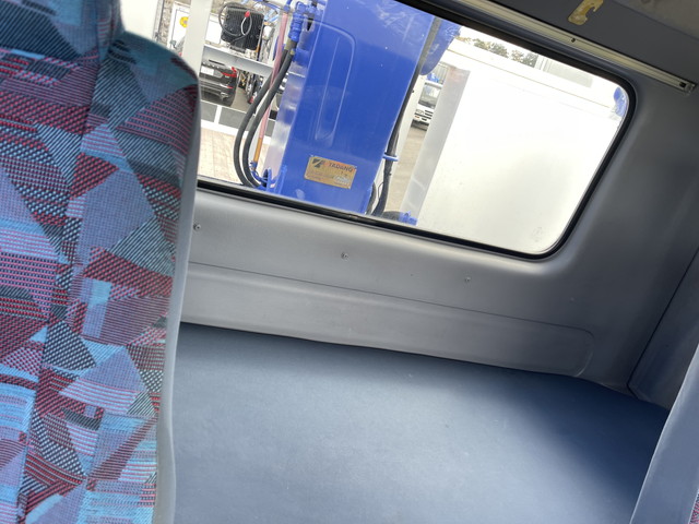 日野レンジャーセルフクレーン4段増トン（6t・8t）[写真32]