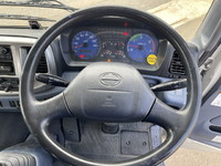 日野レンジャーセルフクレーン4段増トン（6t・8t）[写真36]