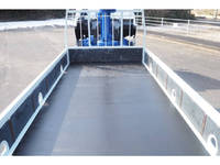 いすゞフォワードクレーン3段中型（4t）[写真12]