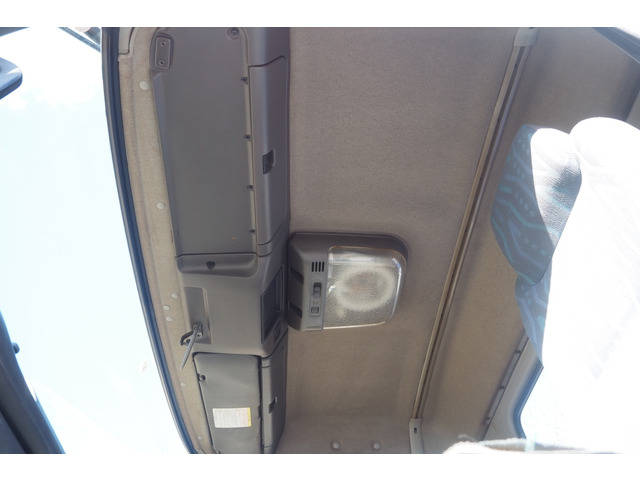 いすゞフォワードクレーン3段中型（4t）[写真31]