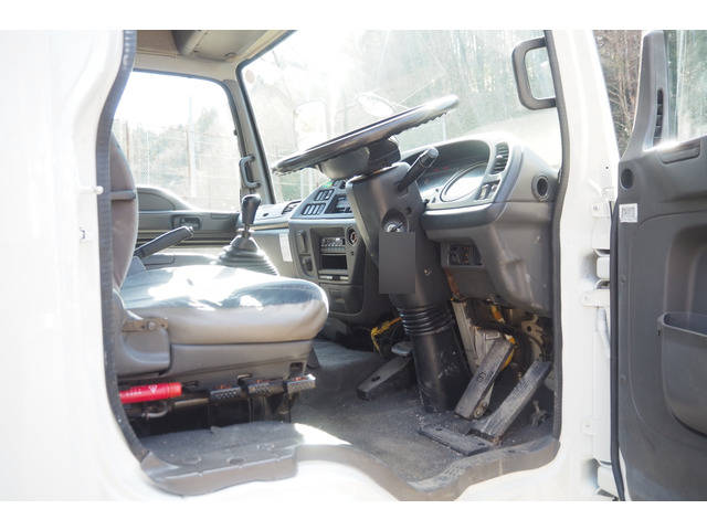 いすゞフォワードクレーン3段中型（4t）[写真32]