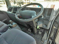 いすゞエルフアルミブロック小型（2t・3t）[写真26]