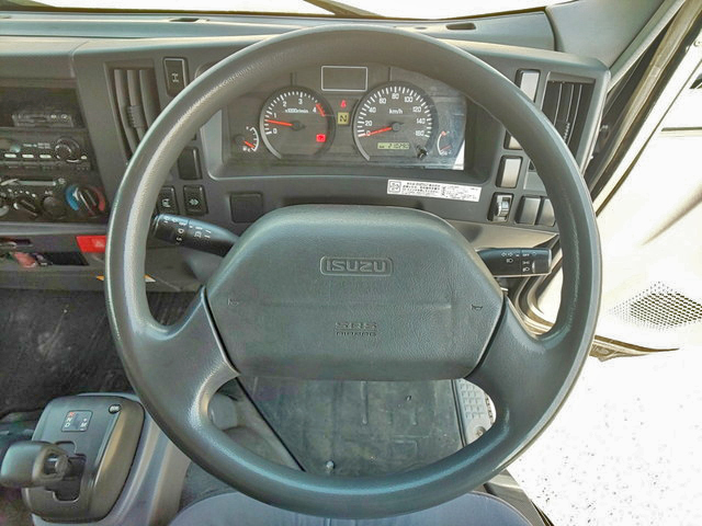 いすゞエルフアルミブロック小型（2t・3t）[写真28]