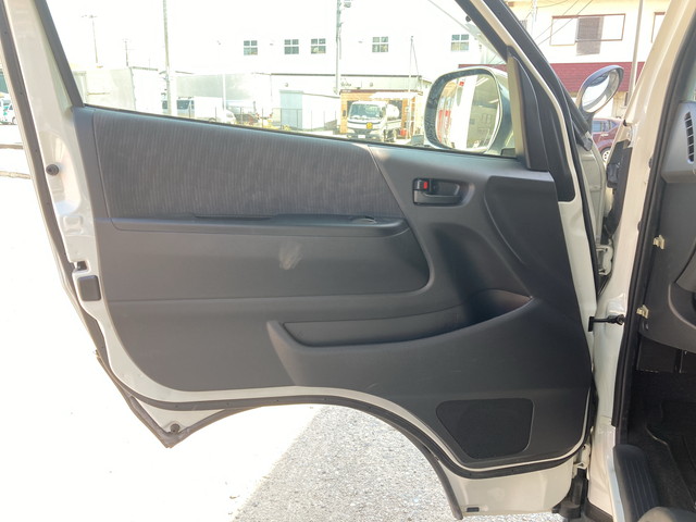 トヨタハイエース福祉車両[写真23]