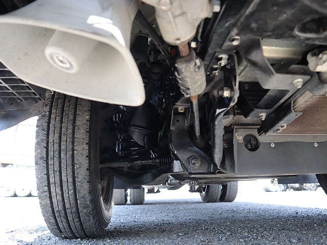 いすゞエルフパッカー車（塵芥車）小型（2t・3t）[写真22]