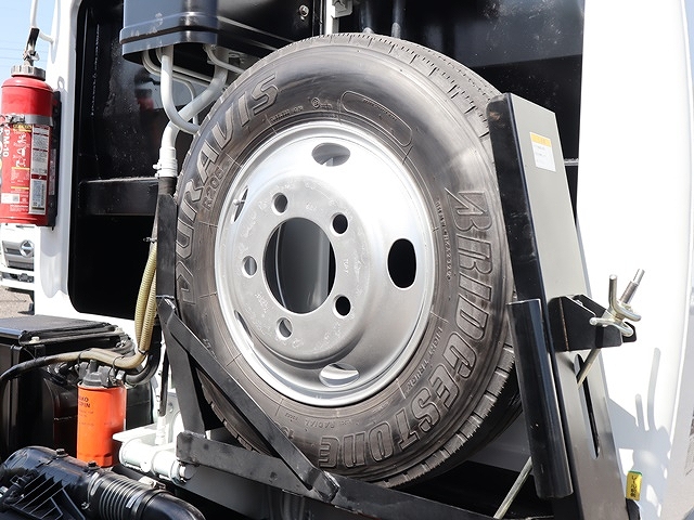 いすゞエルフパッカー車（塵芥車）小型（2t・3t）[写真29]