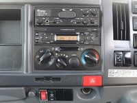 いすゞエルフパッカー車（塵芥車）小型（2t・3t）[写真36]