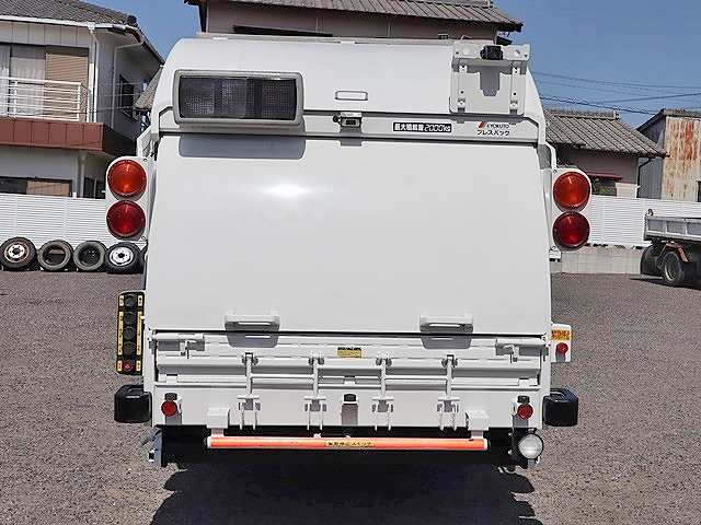 いすゞエルフパッカー車（塵芥車）小型（2t・3t）[写真04]