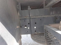 いすゞフォワードアルミブロック中型（4t）[写真19]