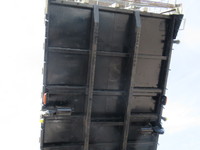 いすゞギガダンプ大型（10t）[写真17]