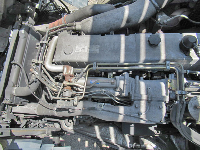 いすゞギガダンプ大型（10t）[写真37]