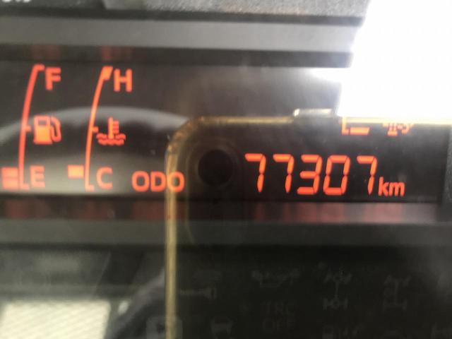 日野デュトロ平ボディ小型（2t・3t）[写真23]