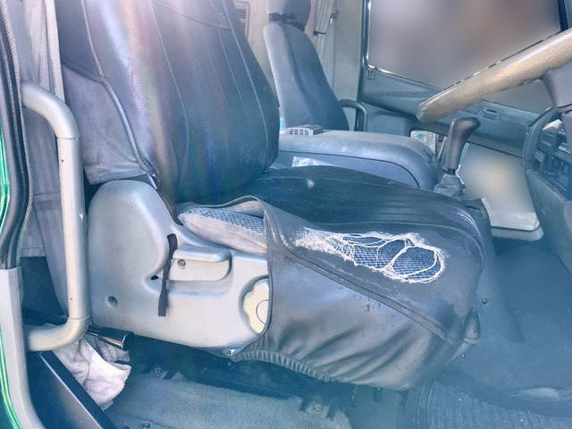 三菱ふそうファイターセルフクレーン5段中型（4t）[写真31]