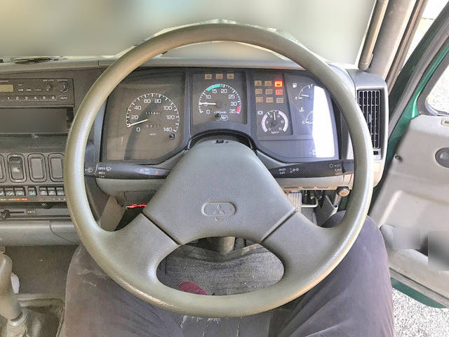 三菱ふそうファイターセルフクレーン5段中型（4t）[写真35]