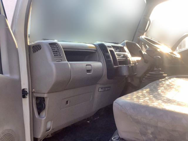 日野デュトロ高所作業車小型（2t・3t）[写真30]