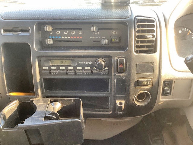 日野デュトロ高所作業車小型（2t・3t）[写真33]