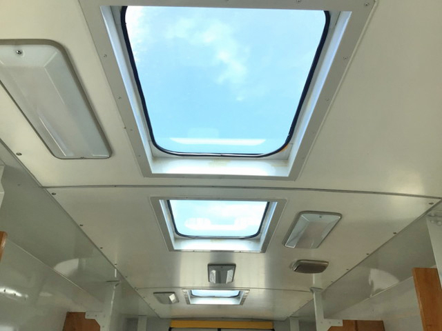 いすゞエルフその他の形状小型（2t・3t）[写真16]