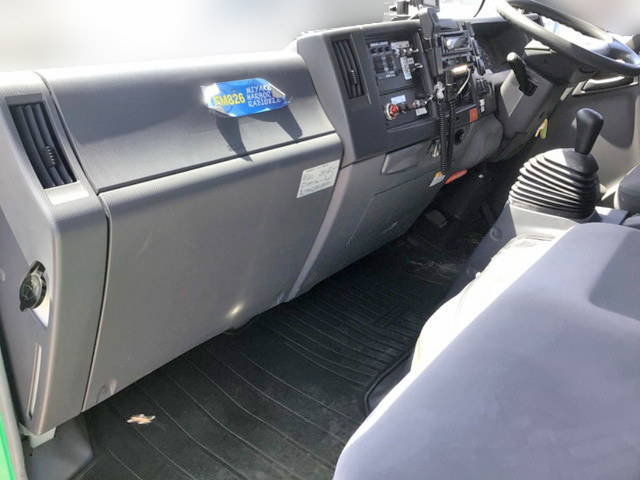 いすゞエルフその他の形状小型（2t・3t）[写真20]