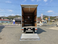 いすゞエルフアルミバン小型（2t・3t）[写真10]