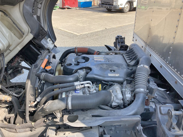 いすゞエルフアルミバン小型（2t・3t）[写真25]