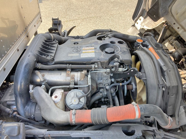 いすゞエルフアルミバン小型（2t・3t）[写真26]