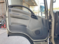 いすゞエルフアルミバン小型（2t・3t）[写真28]