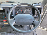 いすゞエルフアルミバン小型（2t・3t）[写真36]