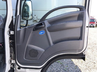 いすゞエルフアルミバン小型（2t・3t）[写真27]