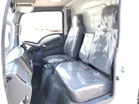 いすゞエルフアルミバン小型（2t・3t）[写真28]