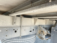 三菱ふそうキャンターアルミバン小型（2t・3t）[写真18]