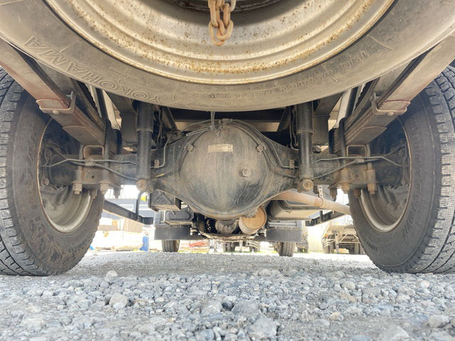 三菱ふそうキャンターアルミバン小型（2t・3t）[写真20]