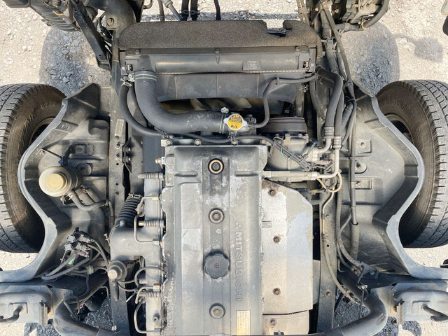 三菱ふそうキャンターアルミバン小型（2t・3t）[写真22]