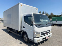 三菱ふそうキャンターアルミバン小型（2t・3t）[写真03]