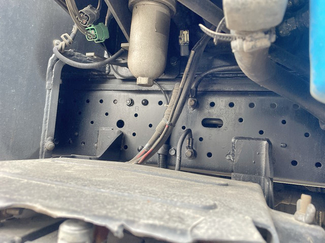 いすゞエルフ高所作業車小型（2t・3t）[写真26]