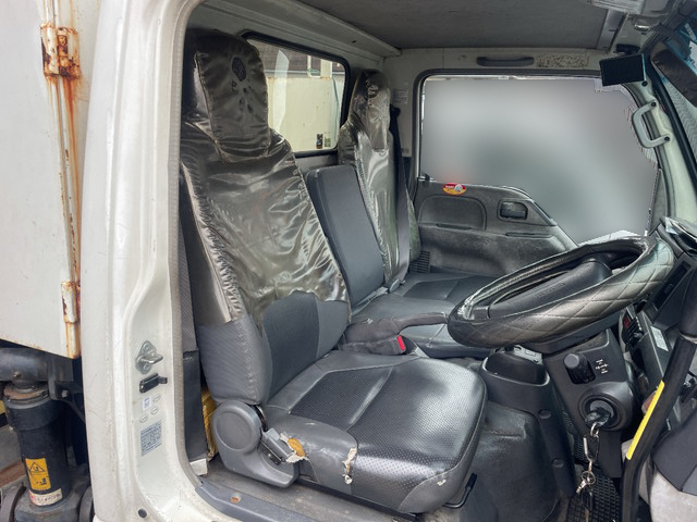 いすゞエルフ高所作業車小型（2t・3t）[写真32]