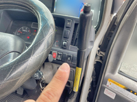 いすゞエルフ高所作業車小型（2t・3t）[写真36]