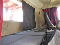 三菱ふそうスーパーグレートコンテナ専用車大型（10t）[写真31]